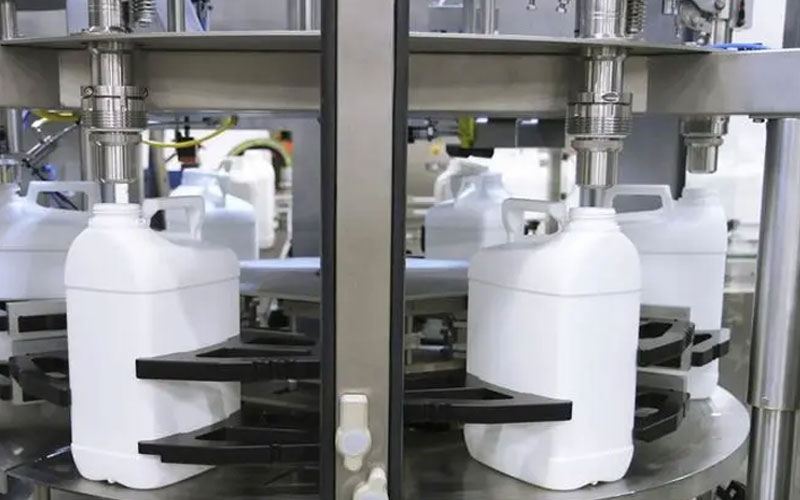 灌裝機(jī)-2 灌裝機(jī)-2