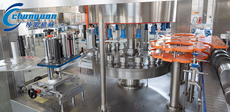 旋轉(zhuǎn)式貼標(biāo)機-5 旋轉(zhuǎn)式貼標(biāo)機-5